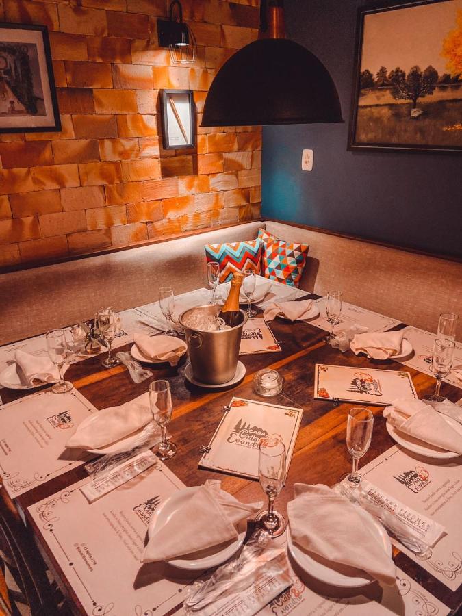 Pousada E Restaurante Casa Cida E Evandro Гаспар Екстер'єр фото